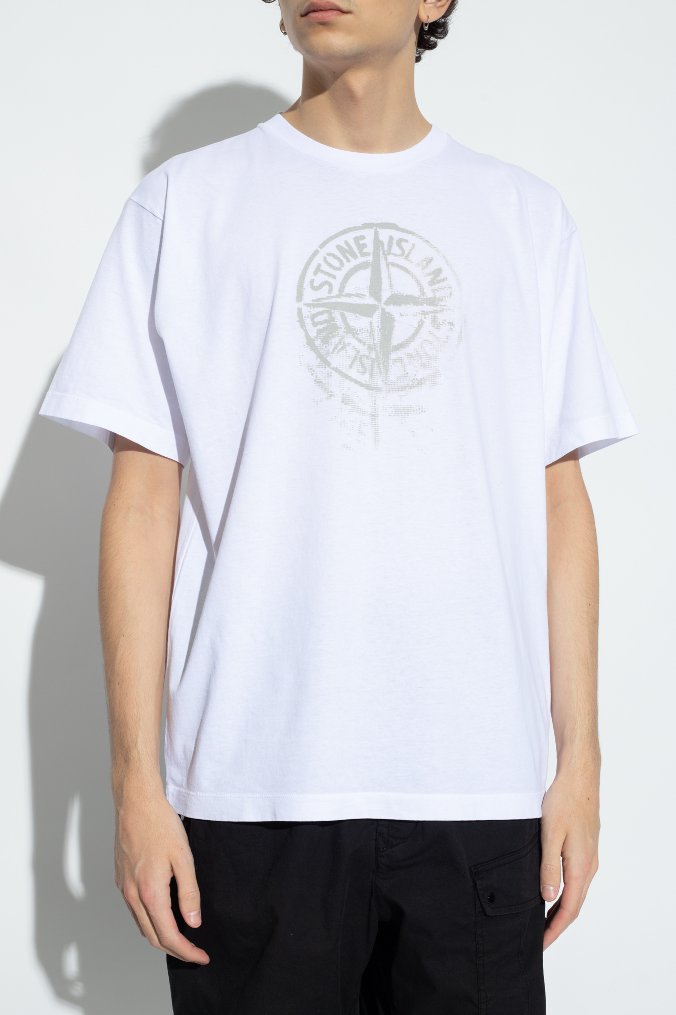 【STONE 】ロゴ Tシャツ ホワイト Stone Island - Embroidered Logo T-shirt | HBX - Globally